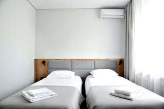 Гостиница Сказка Димитровград Двухместный номер Делюкс с 2 двуспальными кроватями-3