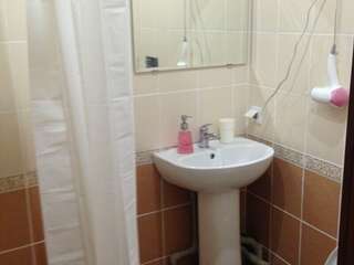 Гостиница Сказка Димитровград Двухместный номер с 2 отдельными кроватями и душем-3